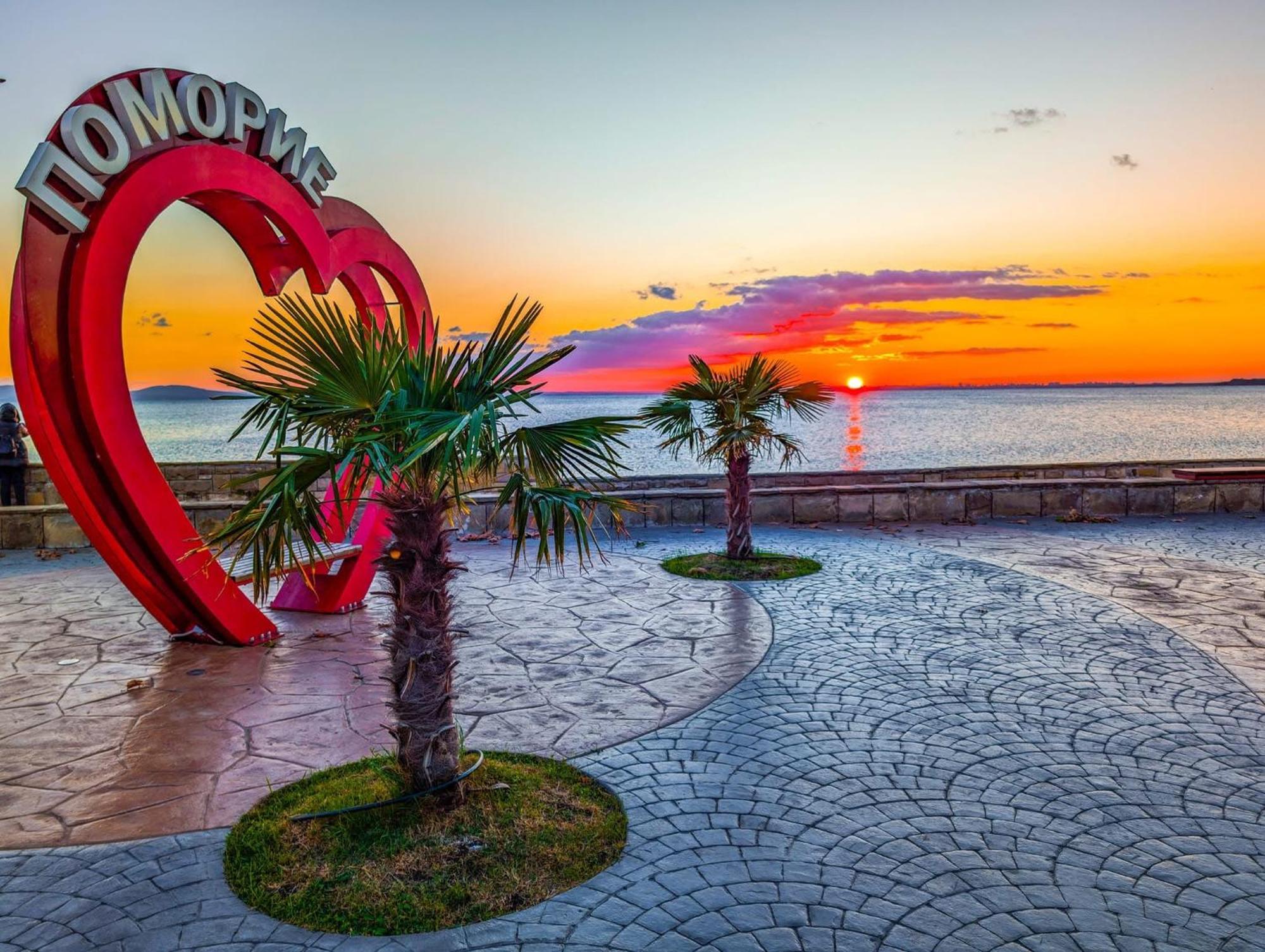 Apartment Radost Pomorie Buitenkant foto